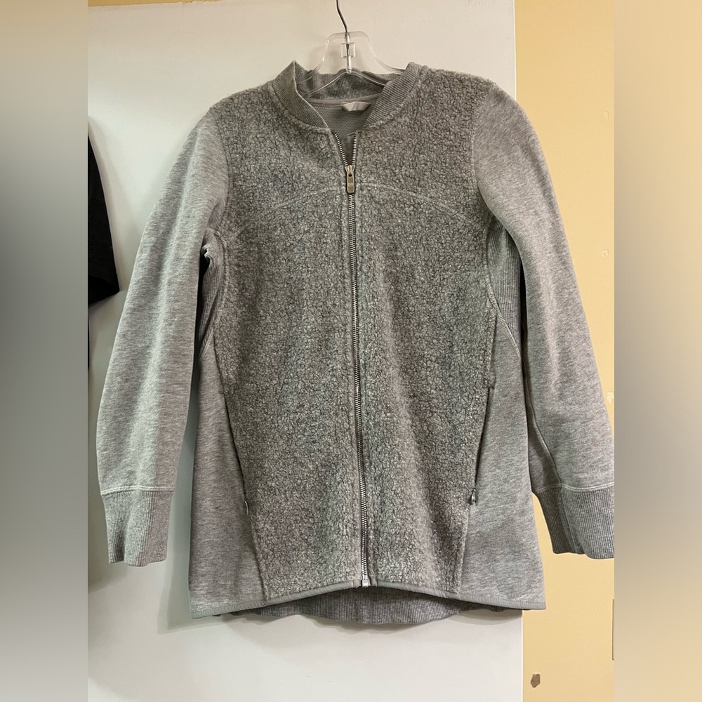 Lululemon grey zip up jacket